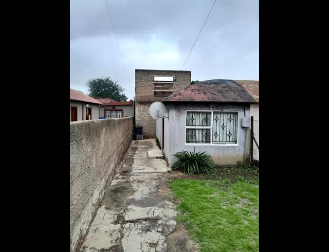 0 BEDROOM HOUSE FOR SALE IN JABAVU